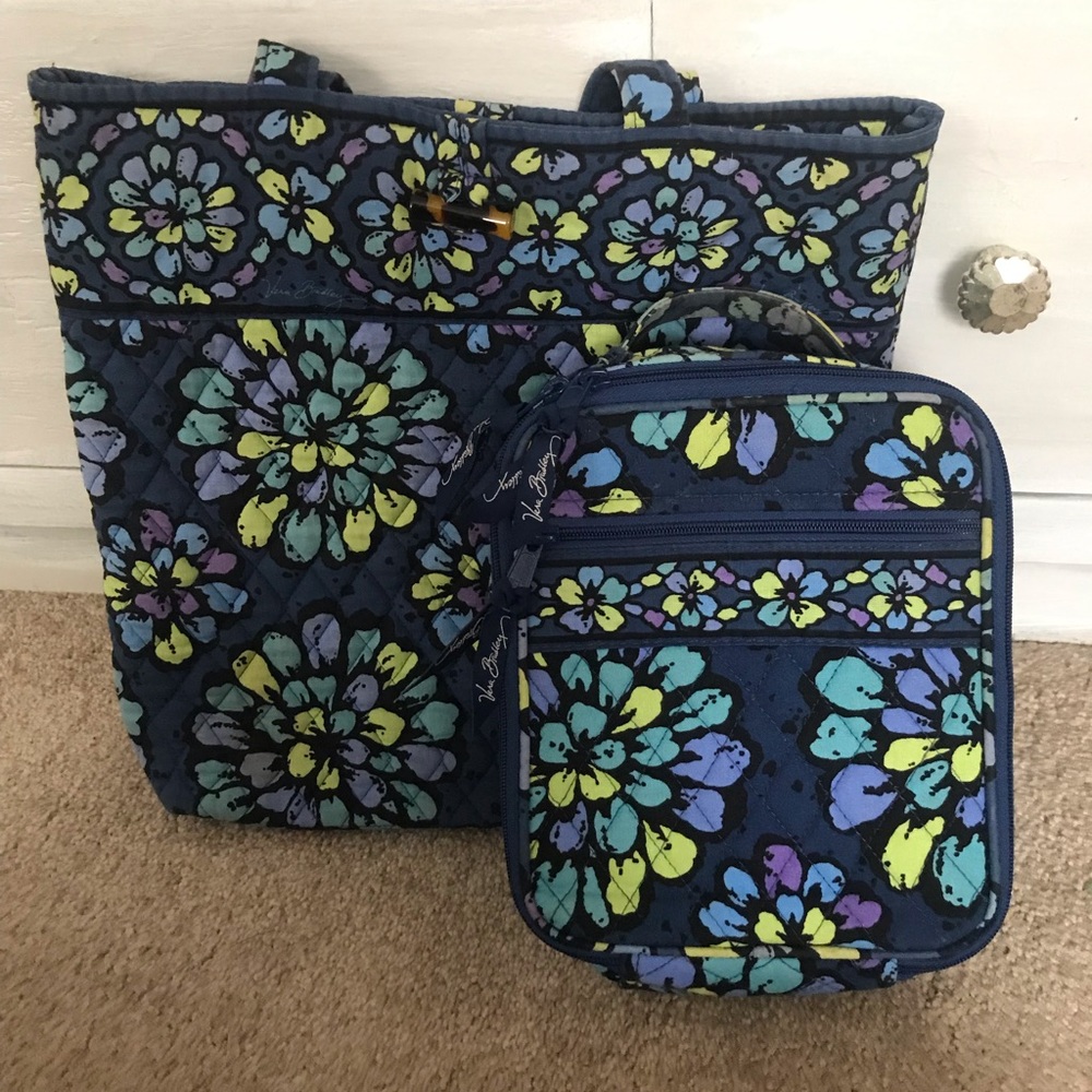 Vera Bradley 2 piece set